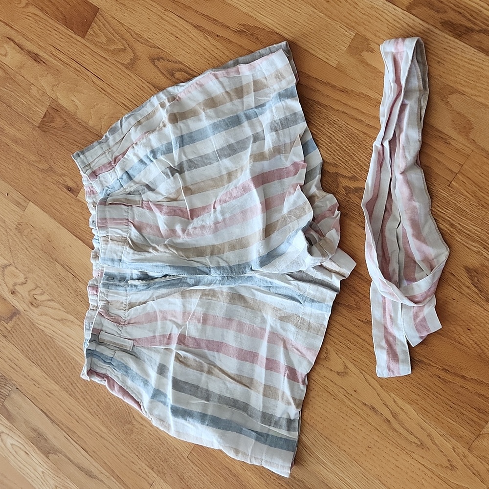 Gap Linen Shorts